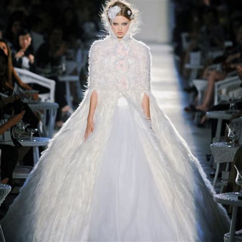 chanel robe de mariée prix|Chanel dresses official site.